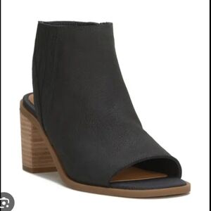 Lucky Brand Tovinna Block Heel Sandal - Black